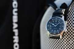 PDM 2565 / Longines legend diver ©Peter De mulder