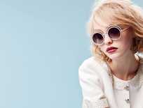 Лили-Роуз Депп снимается в ЛГБТ-фотосессиях и для рекламы Chanel