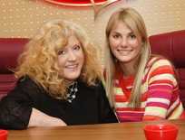 Певицы встретятся в суде