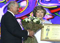 Анна ШЕСТАК