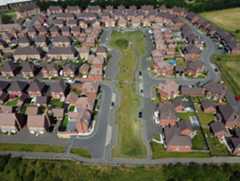 Persimmon Stewartsby 096