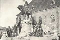 A KOLOZSVÁRI MÁTYÁS-SZOBOR<br />FADRUSZ JÁNOS MÛVE