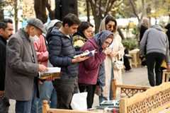 عکس؛ رویداد «دست به دست» در بلوار کشاورز