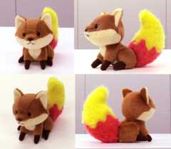 （写真：フォクすけぬいぐるみ完成品）