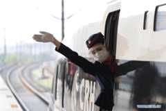 First outbound train leaving Hubei from Wuhan reopens service