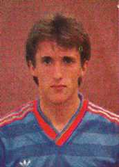 CSUCSÁNSZKY Zoltán 