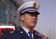 身边的人大代表从火场到会场！灭火英雄跨界守护文化根脉