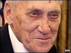 Leszek Kolakowski in 2003