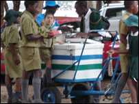 Zimbabwe school children in uniform