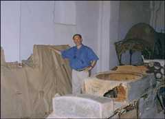 Remains of the de Havilland DH9 two-seat biplane in India 