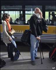 A man just returned from Mexico wears a mask in Bilbao, Spain