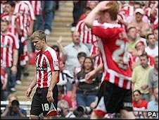 Jamie Ward is sent off