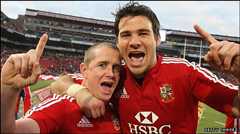 Shane Williams (left) and Mike Phillips celebrate victory in the third Test