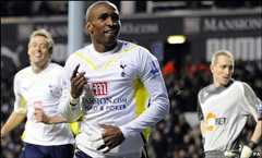 Jermain Defoe celebrates scoring for Tottenham