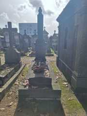 tonton jaques,jacques jollinier,le sous des écoles,toutes aides,cimetière