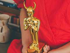 あくまなのにB品! あくまなのにお求めやすい価格! 「マニマニのあくま」再現スタチューが「わけあり品」と共に再販決定