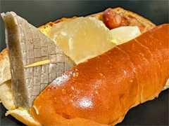 「GOD EATER2」のおでんパンを食べてみる。俺のコラボカフェ:Menu 072