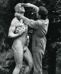 Cleaning Henry Holland's statue, 1987