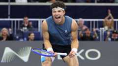 Shelton downs 'freight train' Shapovalov in Dallas SF thriller, sets Fritz final