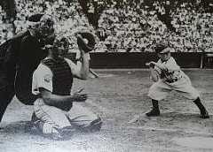 Eddie Gaedel Receiving A Ball