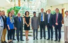 Photo of the EP Members of the mission with local representatives