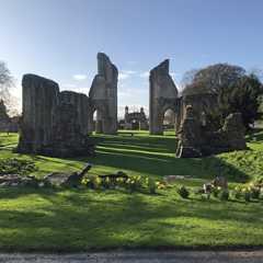 Explore Glastonbury Abbey