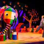 Elmer the patchwork elephant brings festive fun to Walthamstow this Christmas