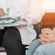 The one-hour course teaches participants how to spot warning signs, respond effectively and listen without judgement.