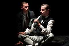 Thrill Me (Vzruš mě!) Thrill Me (Vzruš mě!)