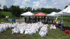 14JF420_waterscreening