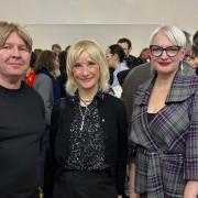 Jamie Holman, Jane Horrocks, and museum director Gaynor Seville