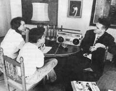 interviewers.jpg (34212 bytes)