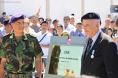 Os fuzileiros prestam homenagem a um dos seus heróis, sem dúvida aquele que granjeou maior destque público fruto das suas acções em África e ao modo como sempre as divulgou, Comandante Guilherme de Alpoim Galvão.