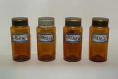 http://www.shp-asso.org/wp-content/gallery/flacons/pots-15-a-18.jpg