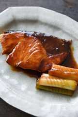 ぶりの照り焼きの写真