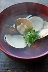 はまぐりのお吸い物の写真