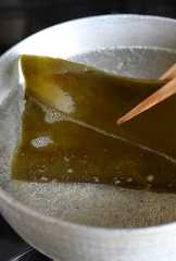 昆布だしの取り方の写真