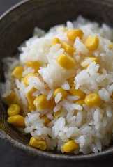 コーン缶のシンプル炊き込みごはんの写真