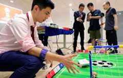 Creative designs on AI, internet displayed during design show in Shanghai