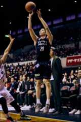 根本選手　ⒸSAN-EN NEOPHOENIX