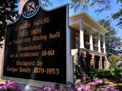 Gorgas Plaque with Gorgas House in Background