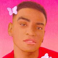 Owen Thiele Says Making His New Show Off Color Is Like Doing Therapy Every Day