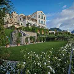 The Best Honeymoon Destinations, From New Zealand to the Greek Islands