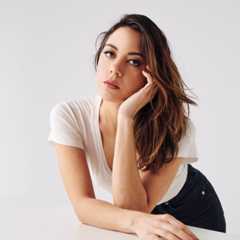 ‘I Just Like Her.’ Ethan Coen and Aubrey Plaza Keep Collaborating in Let’s Love!