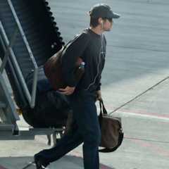 Harry Styles Backs the Boys in Ballet Flats