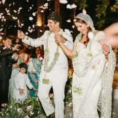 This traditional Parsi wedding in Mumbai carried ritual and revelry to a historic racecourse