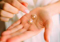 Pearl earrings