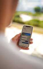 Avance-online-checkin-image-320x512px