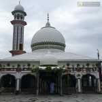 Tranquil atmosphere of Darbar Sharif