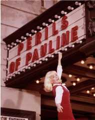 Die tollen Abenteuer der schönen Pauline – Bild: Universal Pictures and Herbert Leonard Enterprises, Inc. Lizenzbild frei